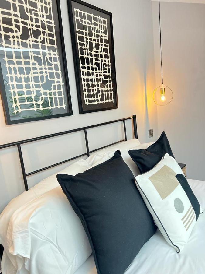 Central Belfast Modern Apartment Great Location Free Parking Esterno foto