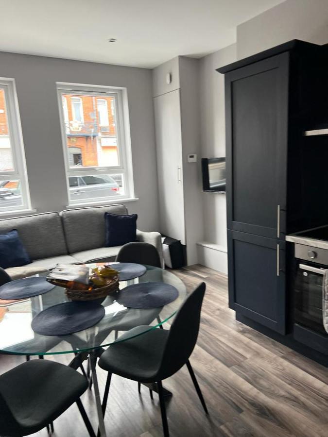 Central Belfast Modern Apartment Great Location Free Parking Esterno foto